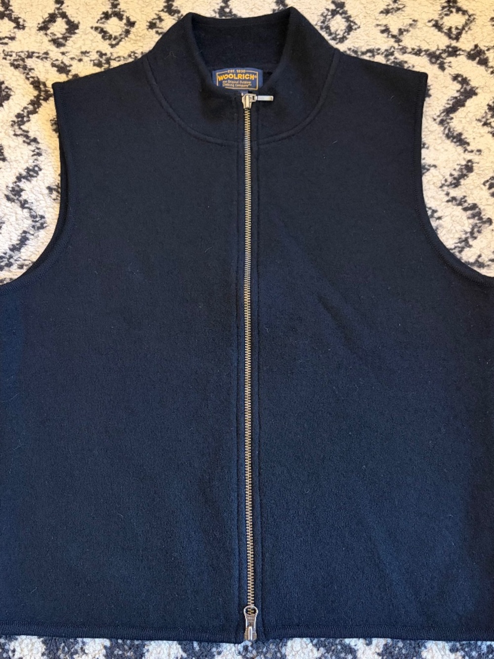 Woolrich Women's Wool Vest Black M Layering Capsule Minimalist Outdoor Classic